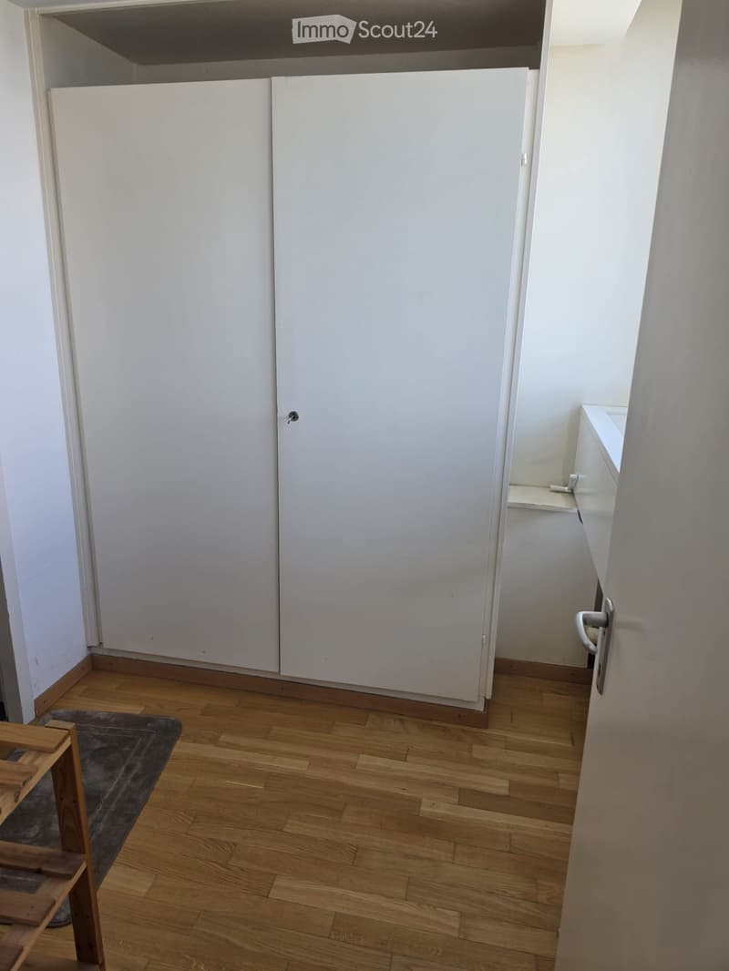 Appartement meublé à sous-louer Le Lignon, Genève (3)
