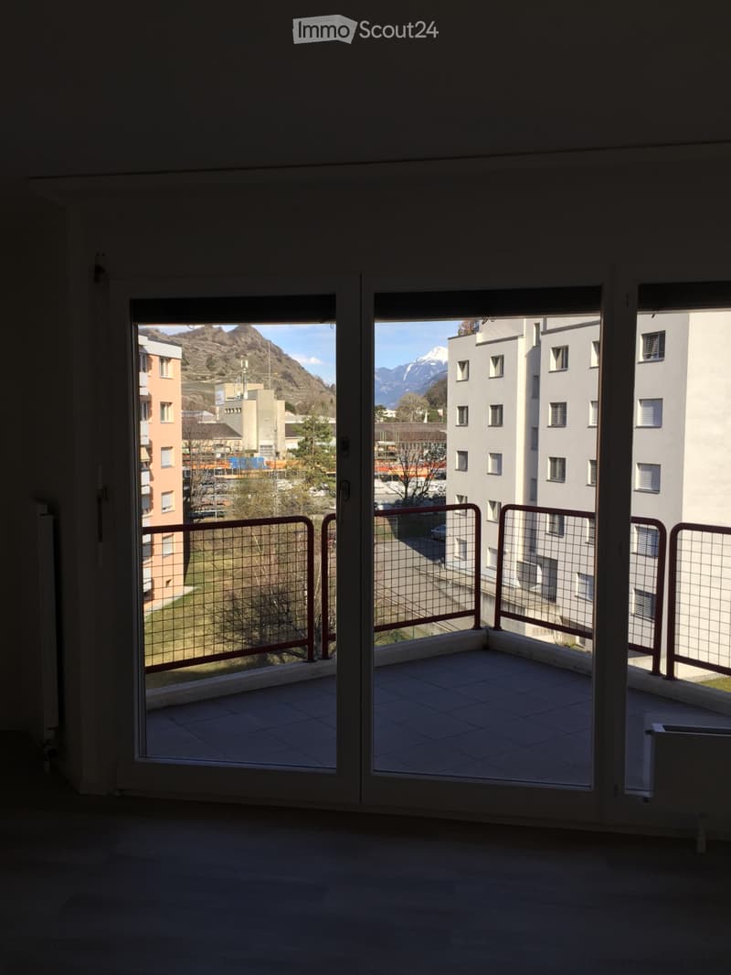 A louer appartement 2,5 pièces à Châteauneuf / Conthey (4)