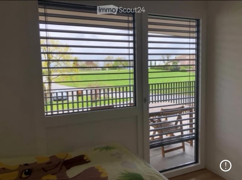 Charmant 2.5 pièces meublées avec grande terrasse de 20 m² (4)