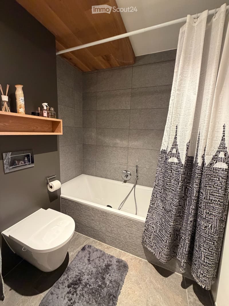 Exklusive 4.5-Zimmer-Familienwohnung mit Seesicht (4)