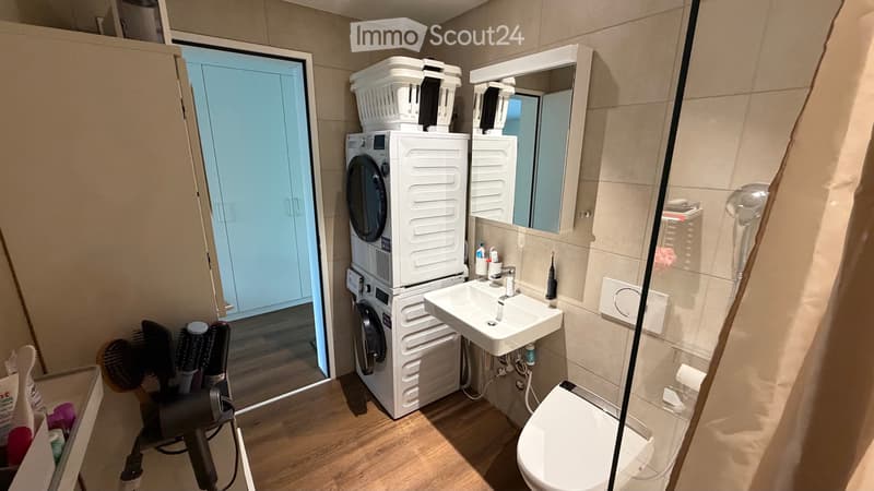 Neue 2.5 Zimmerwohnung such einen Nachmieter (3)