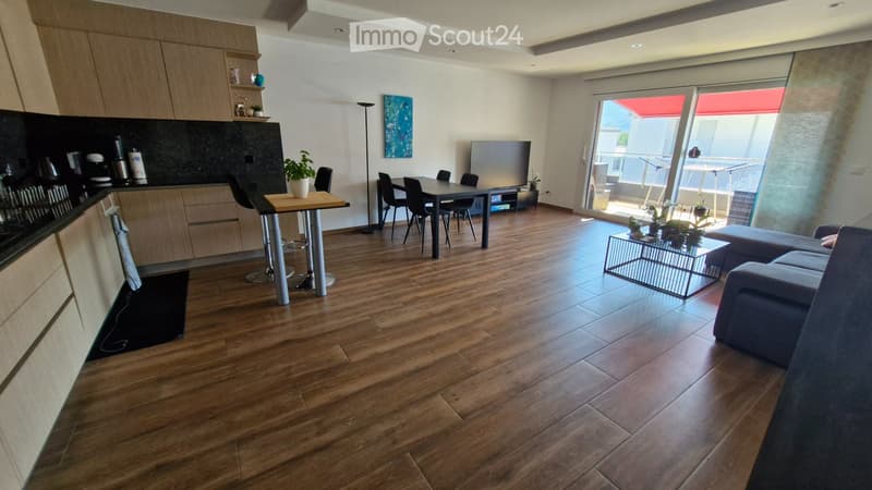 Appart. moderne 3.5 pièces à Le Pâquier FR, parking garage (4)