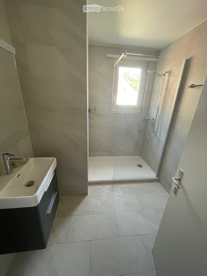 Appartement à louer à Môtiers (3,5 pièces) (5)