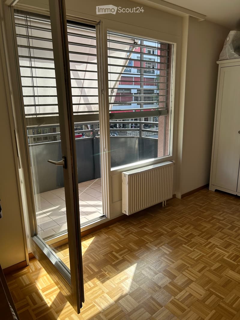 STUDIO À REMETTRE - CENTRE-VILLE DE VEVEY (2)