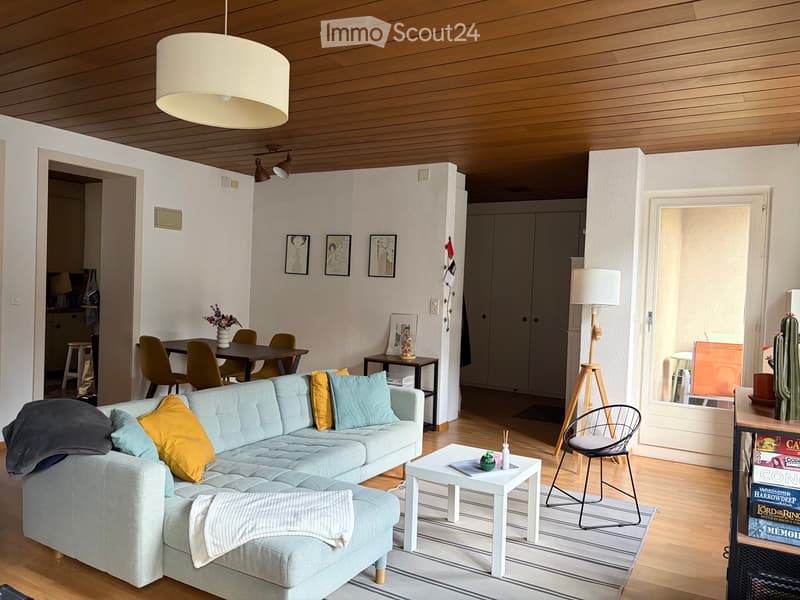 Charmant appartement de 2,5 pièces au coeur de Neuchâtel (2)