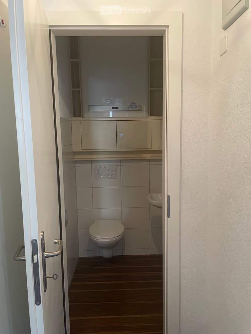 À louer en ville d'Avenches appartement de 2 pièces (3)