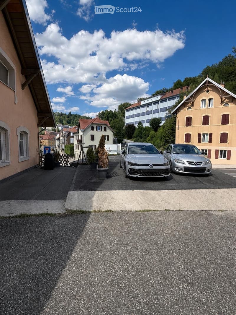 Loft de 200m2 au rez-de-chaussée (1)