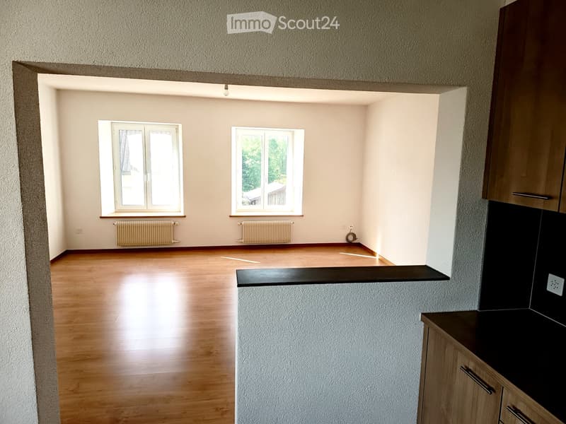 Grand 3.5 pièces de 115 m2 à Lignières - Libre de suite (3)