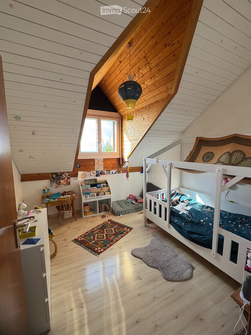 Magnifique maison familiale mitoyenne (4)