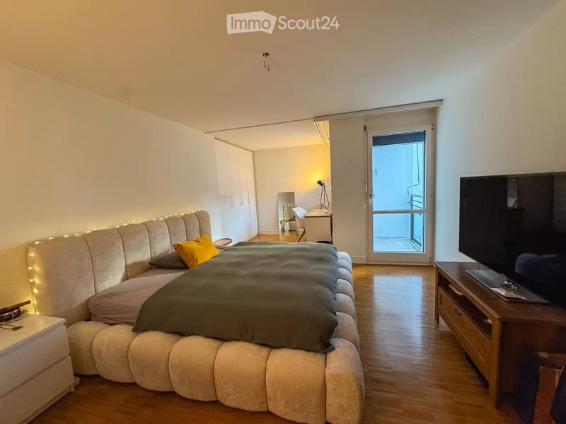 Helle 2,5-Zimmer-Wohnung am Zürichsee (2)