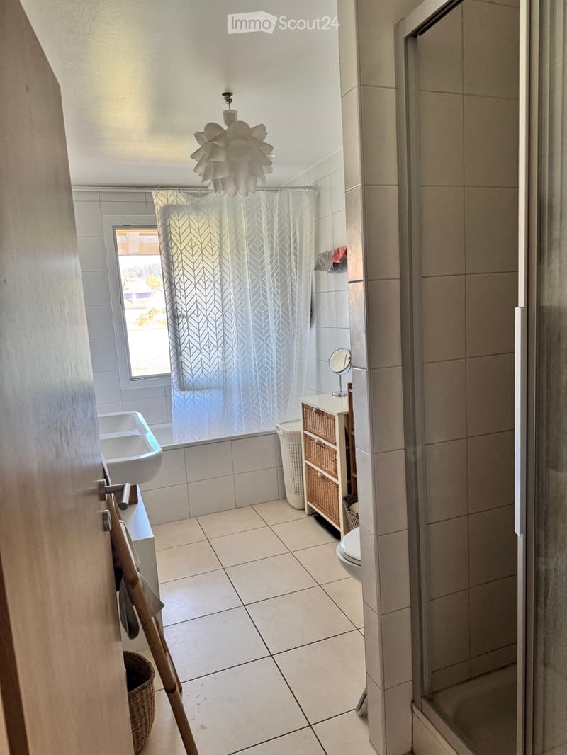 Bottens - Spacieux 3.5 pièces avec grand séjour et balcon (4)
