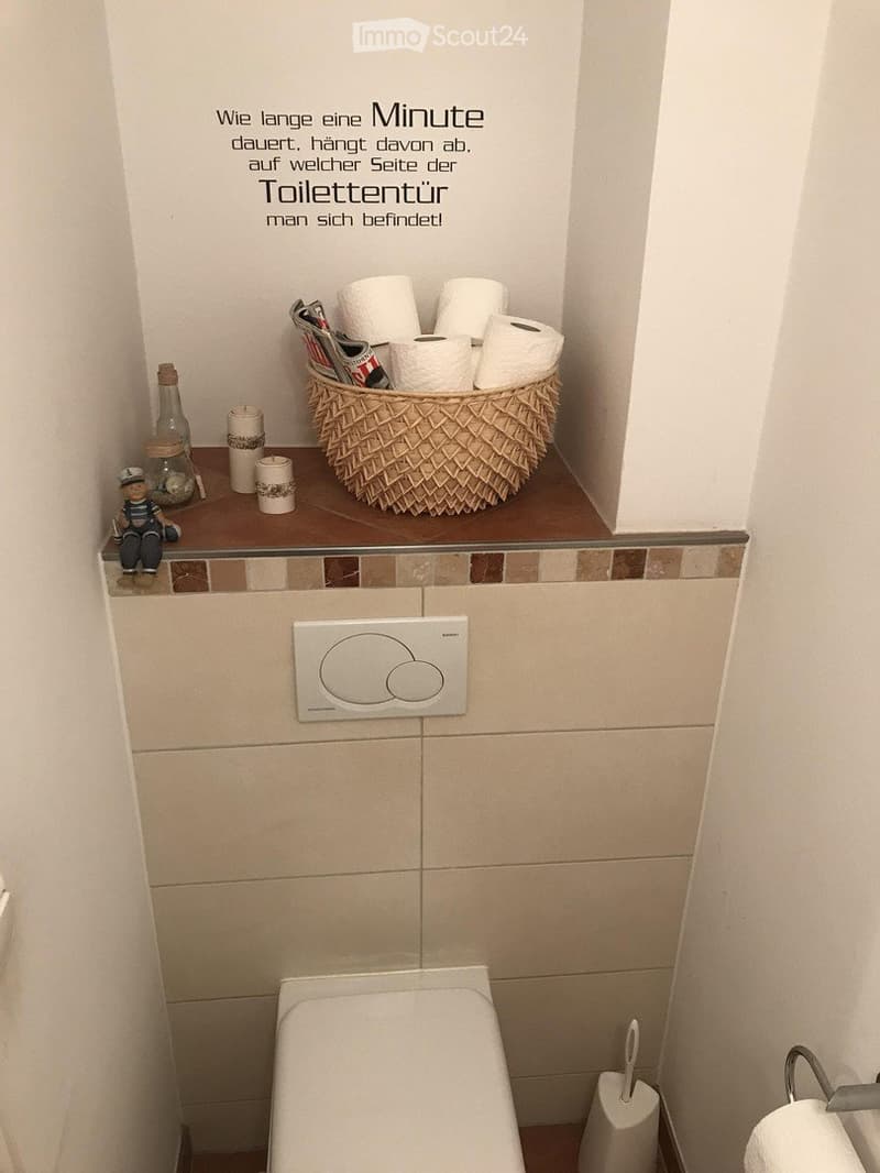 Schöne Etagenwohnung 2,5 Zimmer zentrumsnah (4)