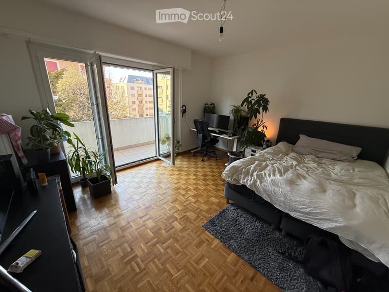 Lausanne - Grande chambre 25 m² + balcon privé - CHF 890.- (1)