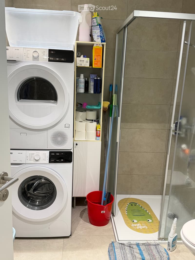 Apparemment 3.5 Rez de chaussée avec privé (4)