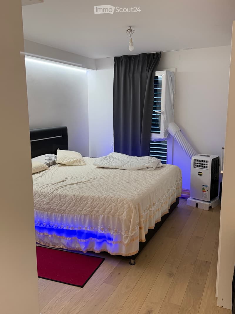 Apparemment 3.5 Rez de chaussée avec privé (5)