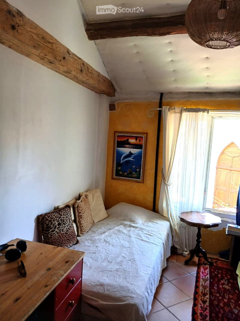 Chambre ds maison p/étudiants long terme dès 1.09.2026 (1)