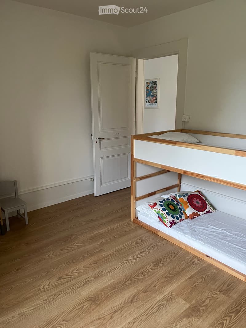 Appartement rénové au centre de Colombier (5)