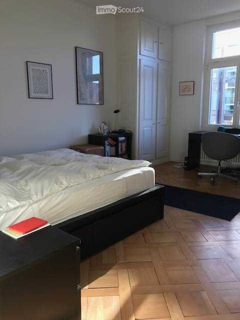 Zentral gelegene 3-Zimmerwohnung mit Sicht ins Grüne Enge (3)