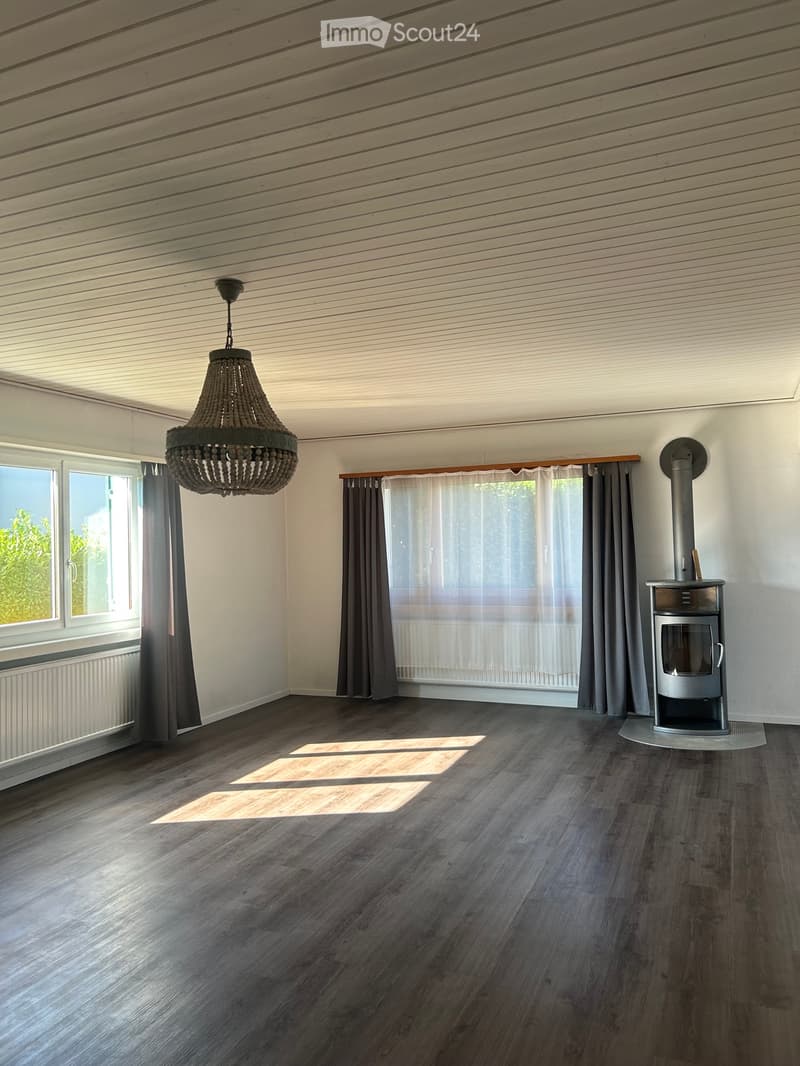 5,5 Zimmer Einfamilienhaus (2)
