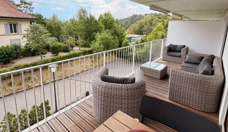 NEUCHATEL  Bel Appartement de 2 chambres et Terasse (2)