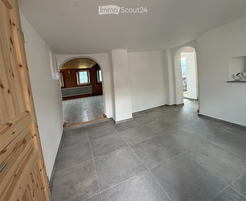 À louer à Chermignon, magnifique appartement 4½ pièces. (2)