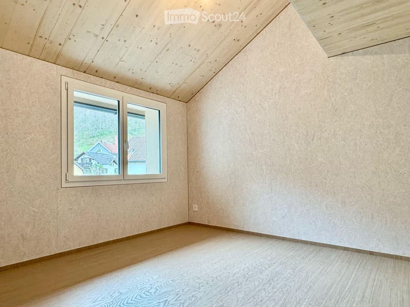 Newly build large loft style with private garden (2)