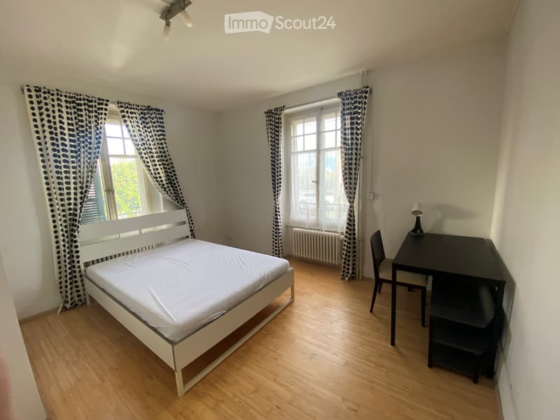 Chambre meublée en location dans une maison (2)