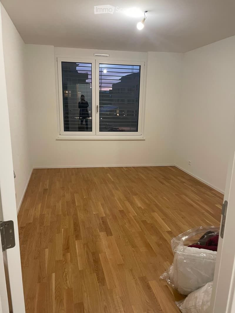 Magnifique appartement 2.5 pièces avec loggia (3)