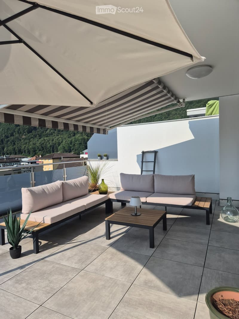 Appartement au dernier étage avec terrasse et magnifique vue (4)