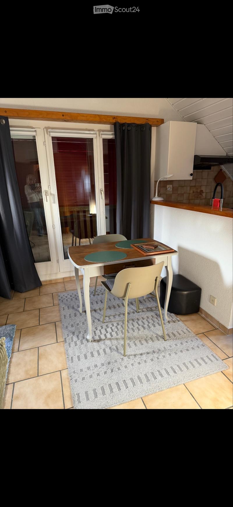 Studio meublé à louer (4)