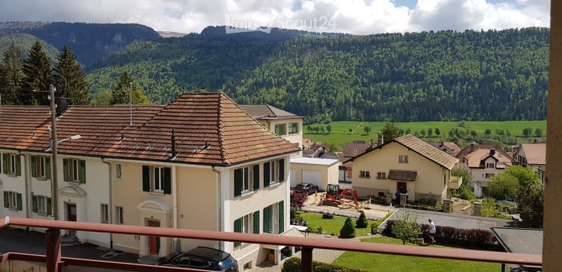 Appartement de 4 pièces - balcon - vue - garage (5)