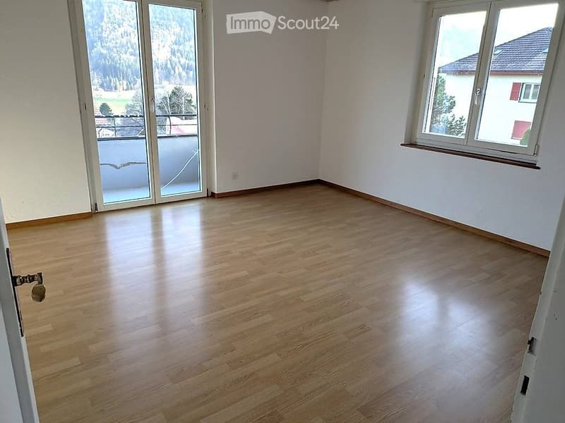 Saint-Imier - 3.5 pièces 70 m² avec balcon - CHF 990.- (3)