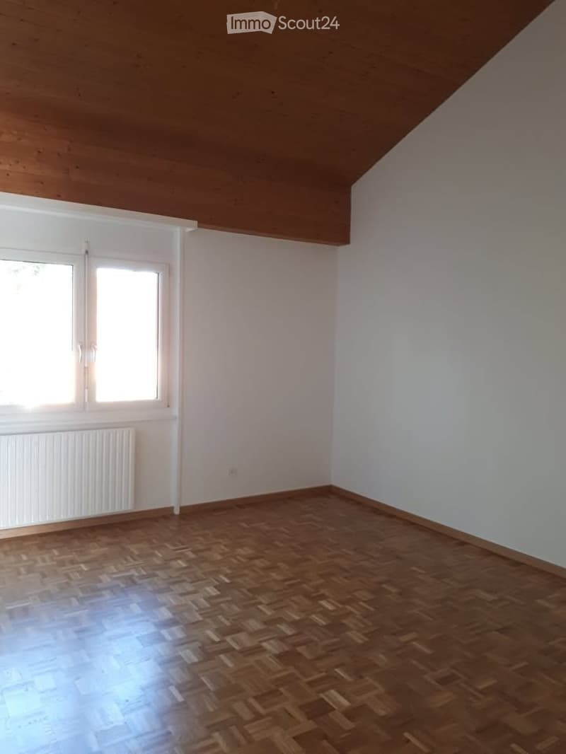 Lumineux, très joli 4,5 pièces avec cachet à Chavornay (3)