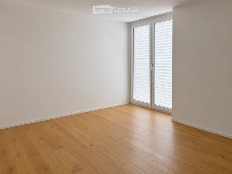 Moderne 3 1/2-Zi-Wohnung 97 m2, zentral gelegen (4)