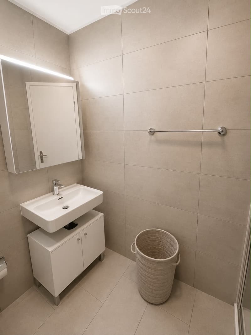 Magnifique studio à reprendre au Mont-sur-Lausanne. (5)