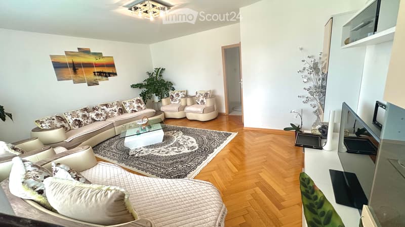 À louer superbe appartement spacieux de 200 m² (3)