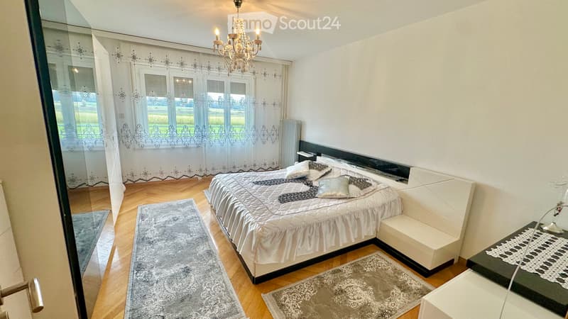À louer superbe appartement spacieux de 200 m² (4)