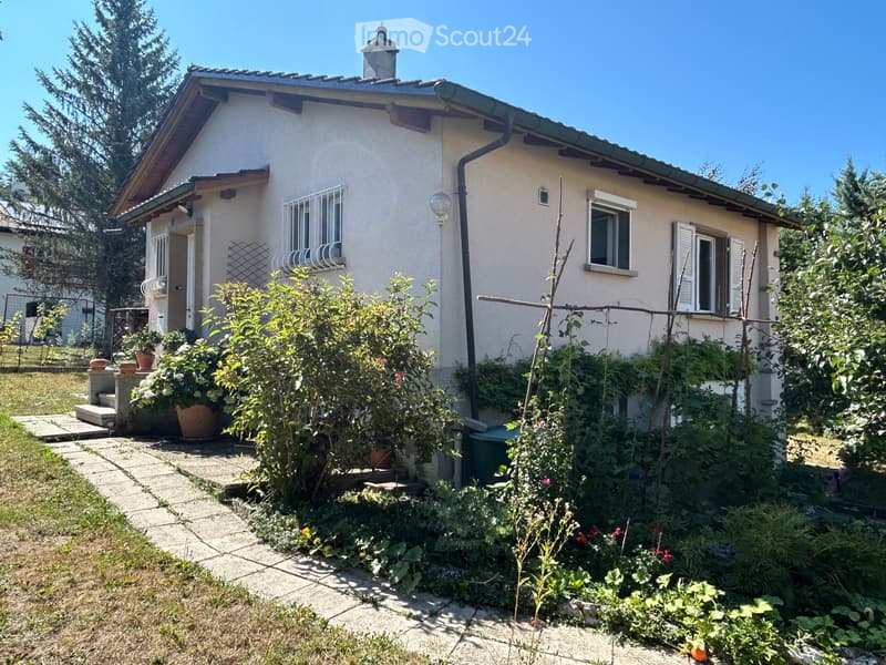 Maison individuelle avec jardin (1)