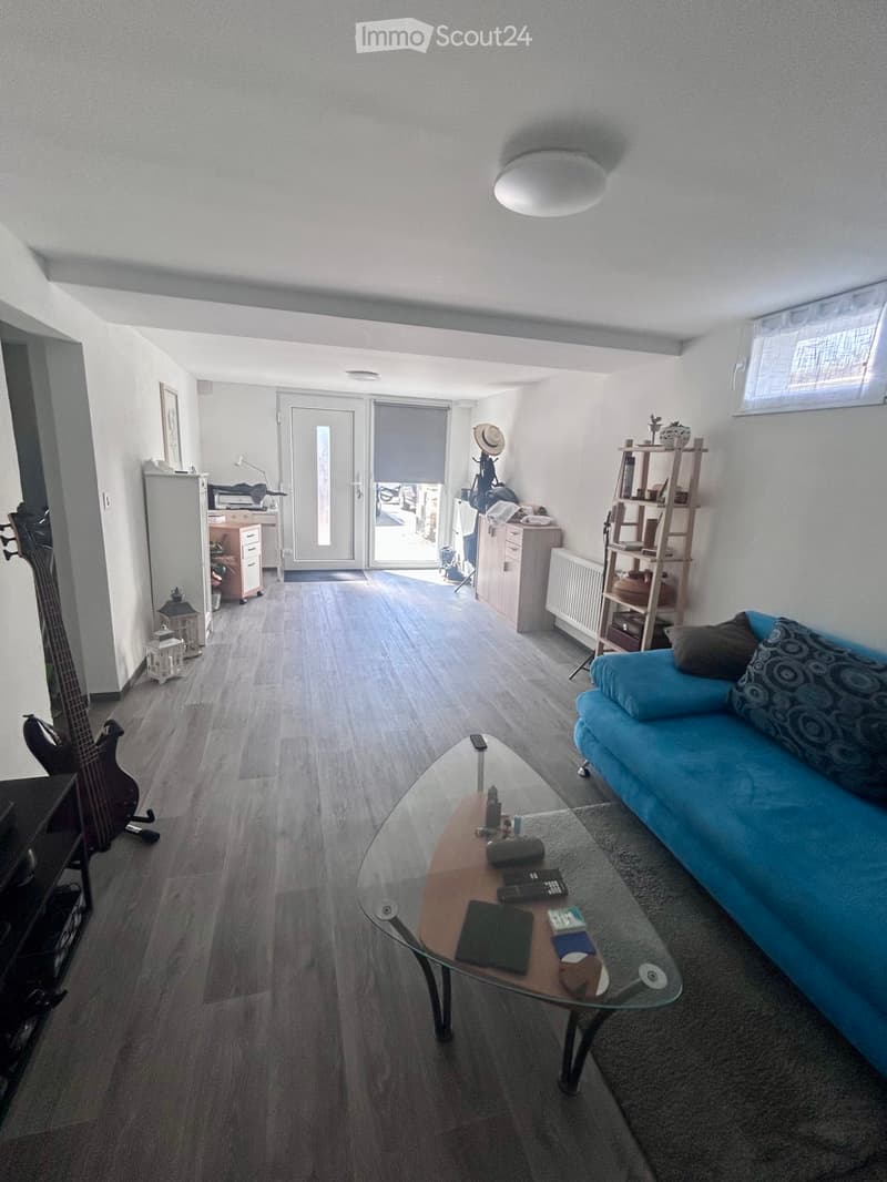 Gemütliche 2.5 Zimmer Wohnung in Corgémont (1)