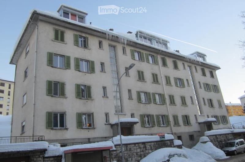 Bel appartement récent dans les combles (5)