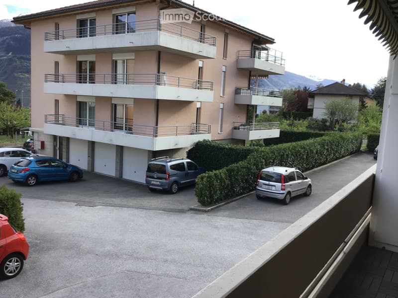 Appartement de 4,5 pièces à louer au centre de Veyras (11)