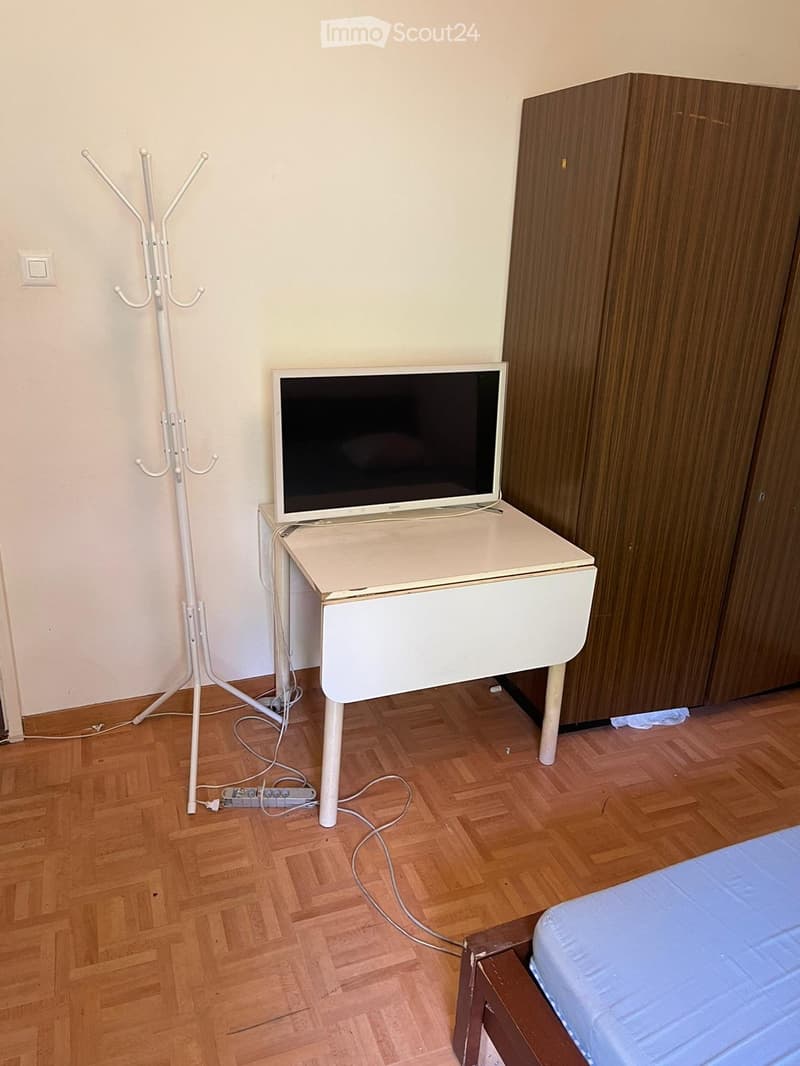 Chambre à louer au centre de lausanne (2)