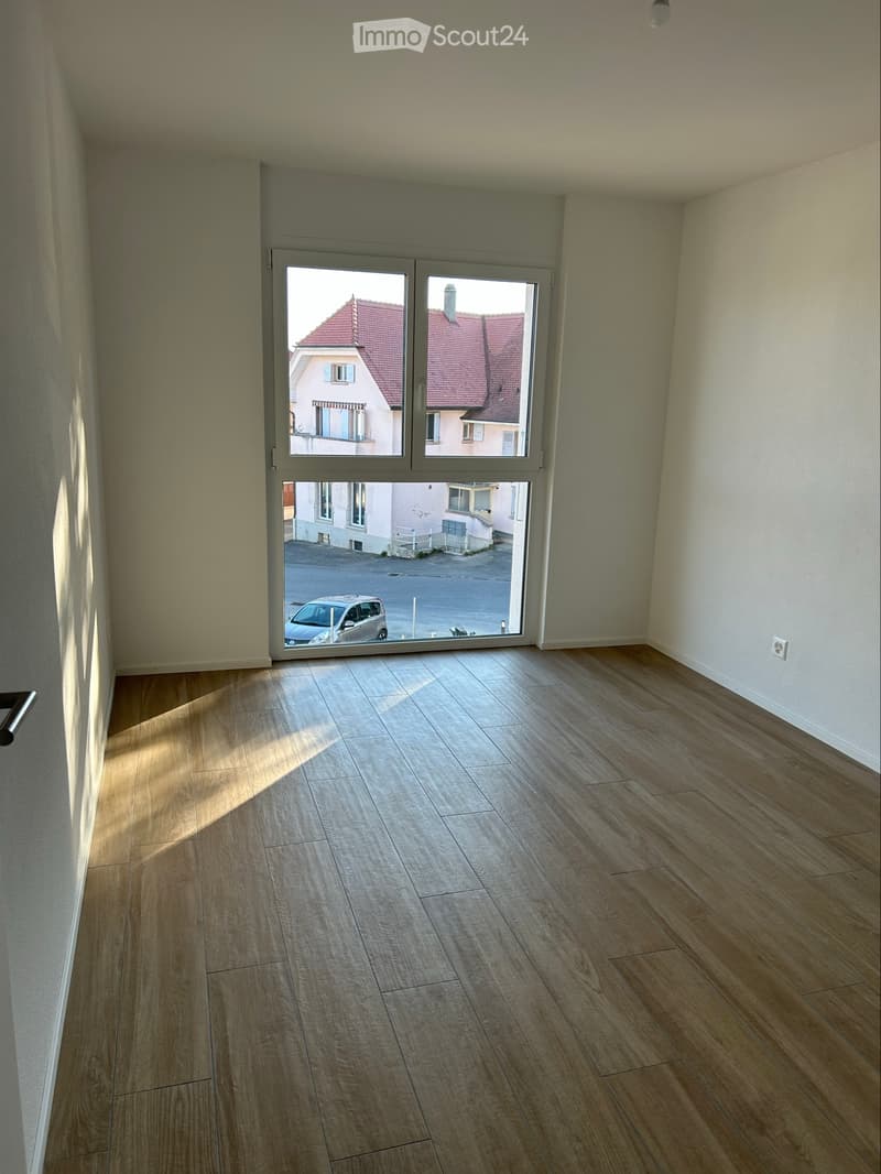 Charmant 2,5 pièces neuf au 1er étage (3)