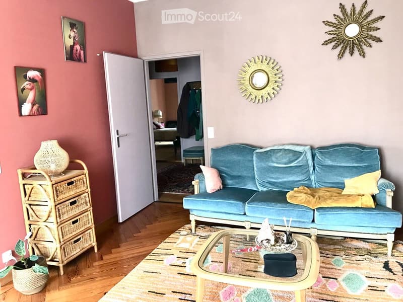 2 bedrooms apartment close to international organizations (1)
