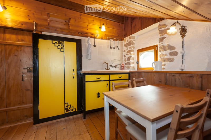 2.5 pièces en duplex à Savagnier (6)
