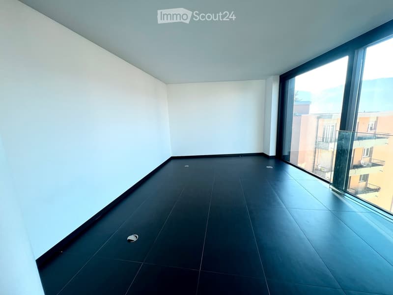 VACALLO: SPLENDIDO APPARTAMENTO CON RIFINITURE DI DESIGN (8)