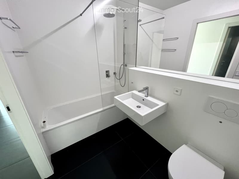 VACALLO: SPLENDIDO APPARTAMENTO CON RIFINITURE DI DESIGN (4)
