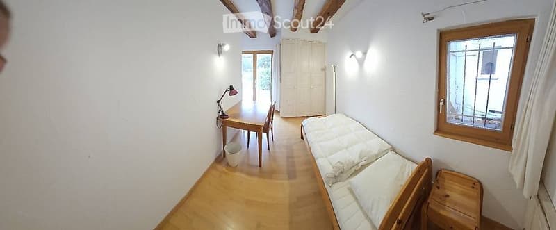 Sierre chambre pour étudiante ou apprentie en colocation (1)