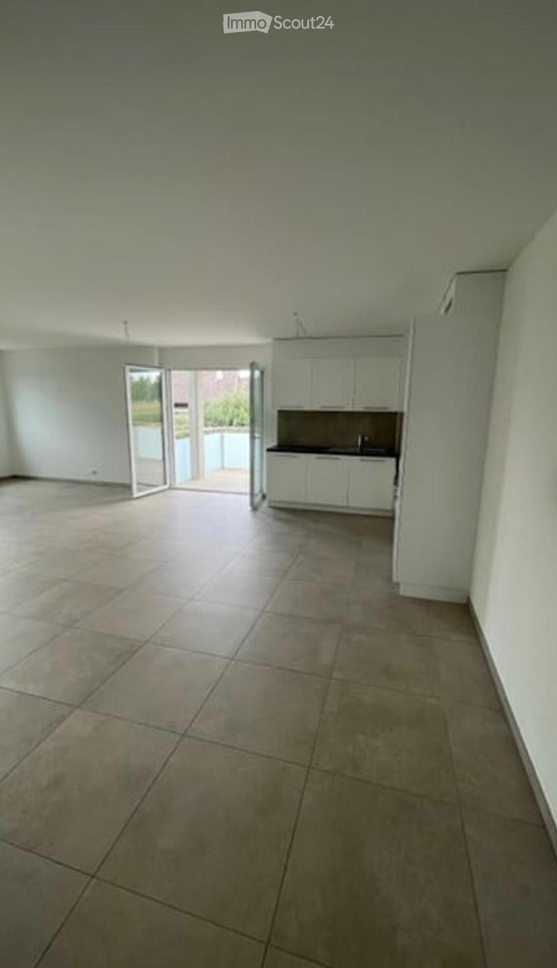 3,5 pcs moderne et équipe (3)