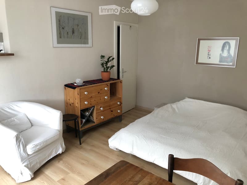Joli studio entièrement meublé au Locle (2)